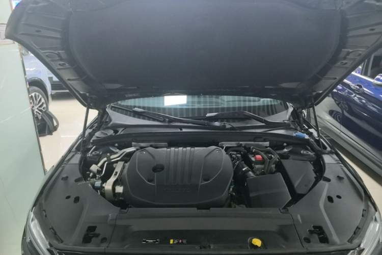 Used Volvo S90 2021 B5 Zhiyuan Luxury Edition Engine Bay