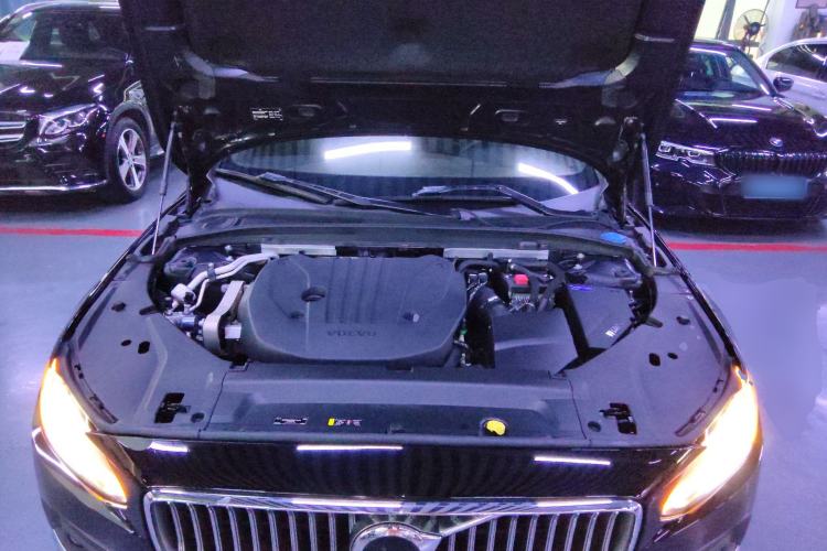 Used Volvo S90 2021 B5 Zhiyuan Luxury Edition Engine Bay