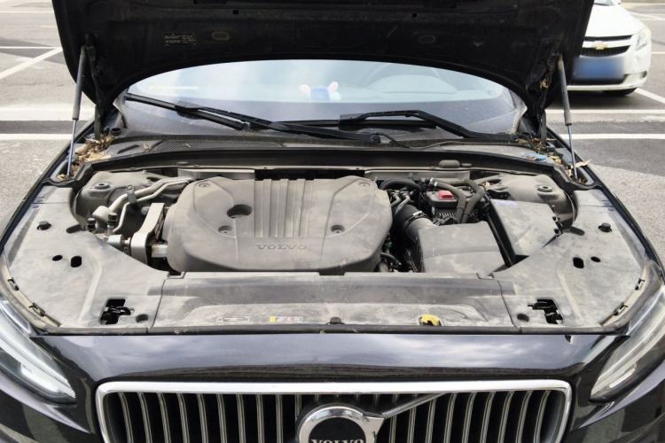 Used Volvo S90 2021 B5 Zhiyuan Luxury Edition Engine Bay