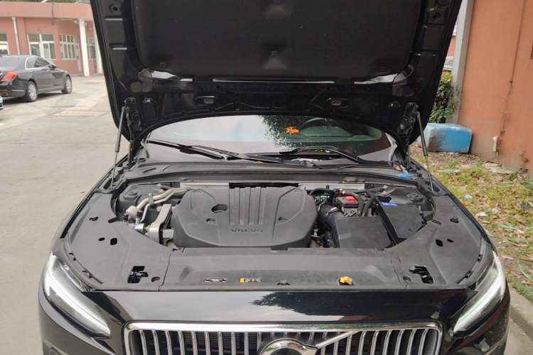 Used Volvo S90 2021 B5 Zhiyuan Luxury Edition Engine Bay