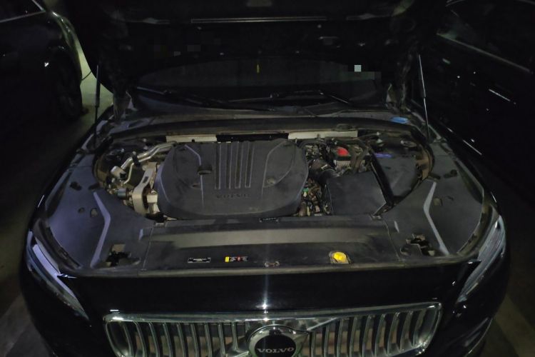 Used Volvo S90 2021 B5 Zhiyi Luxury Edition Engine Bay