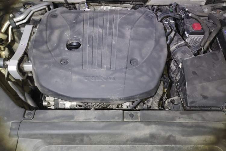 Used Volvo S90 2021 B5 Zhiyuan Luxury Edition Engine Bay
