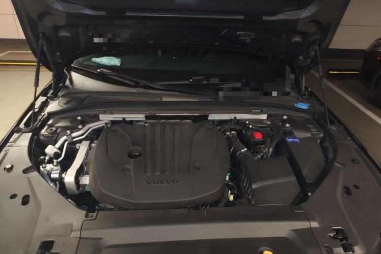Used Volvo S90 2021 B5 Zhiyi Luxury Edition Engine Bay