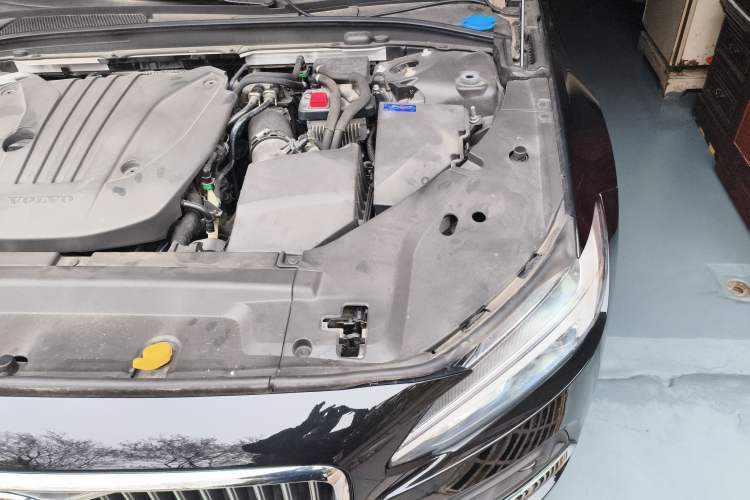 Used Volvo S90 2021 B5 Zhiyuan Luxury Edition Engine Bay Left
