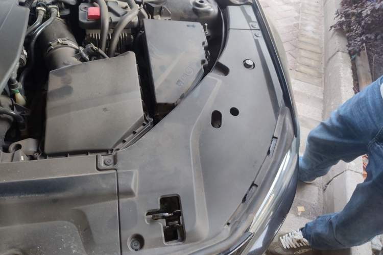 Used Volvo S90 2021 B5 Zhiyi Luxury Edition Engine Bay Left