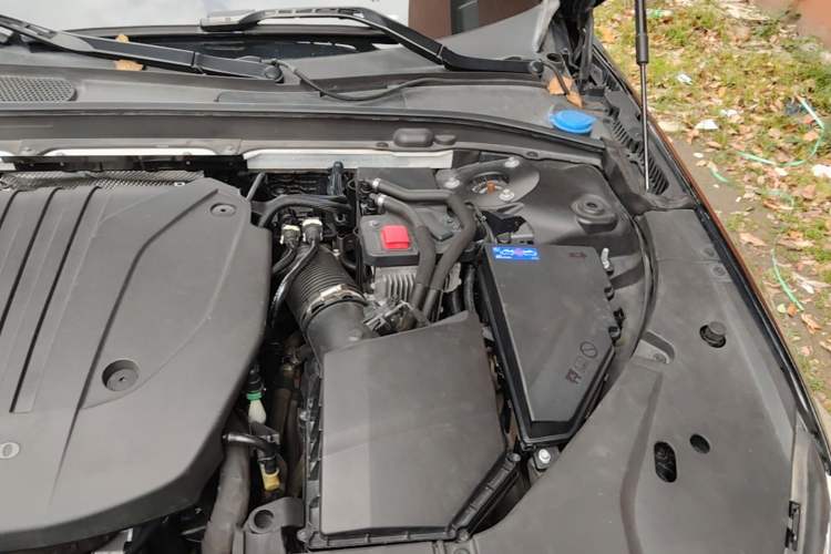 Used Volvo S90 2021 B5 Zhiyuan Luxury Edition Engine Bay Left