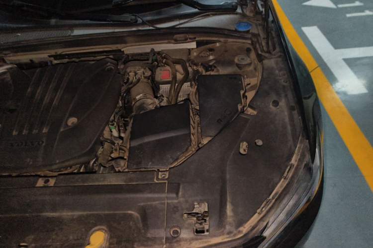 Used Volvo S90 2021 B5 Zhiyi Luxury Edition Engine Bay Left