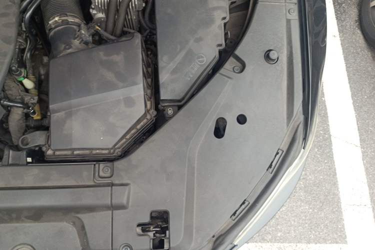 Used Volvo S90 2021 B5 Zhiyi Luxury Edition Engine Bay Left