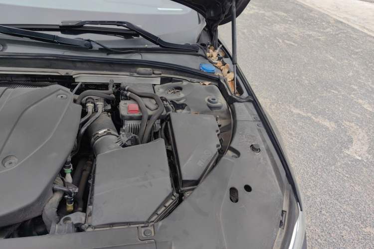 Used Volvo S90 2021 B5 Zhiyi Luxury Edition Engine Bay Left