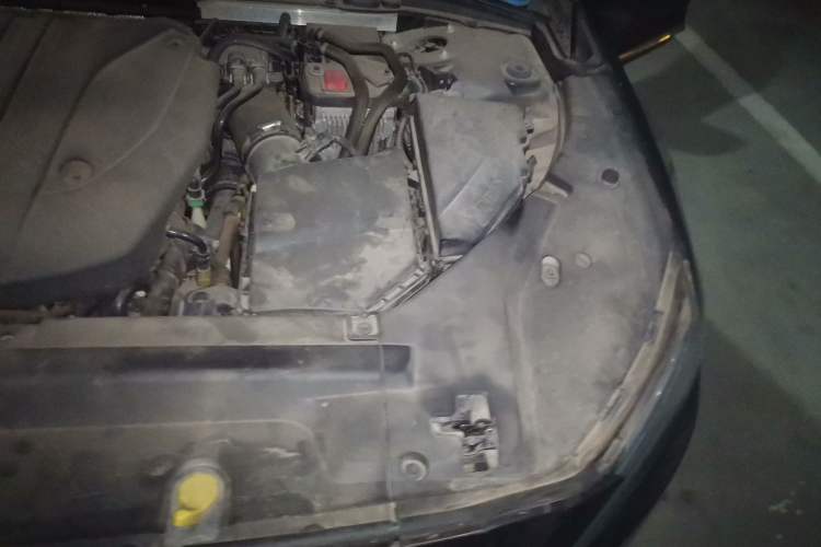 Used Volvo S90 2021 B5 Zhiyi Luxury Edition Engine Bay Left
