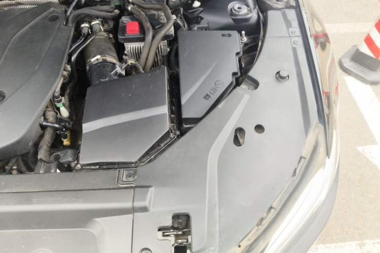 Used Volvo S90 2021 B5 Zhiyi Luxury Edition Engine Bay Left