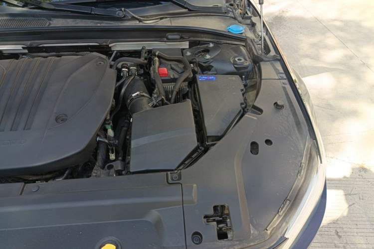 Used Volvo S90 2021 B5 Zhiyuan Luxury Edition Engine Bay Left