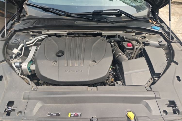Used Volvo S90 2021 B5 Zhiyuan Luxury Edition Engine Bay