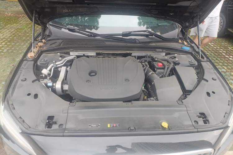 Used Volvo S90 2021 B5 Zhiyuan Luxury Edition Engine Bay