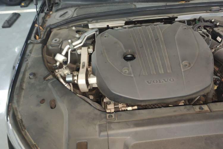 Used Volvo S90 2021 B5 Zhiyuan Luxury Edition Engine Bay Right