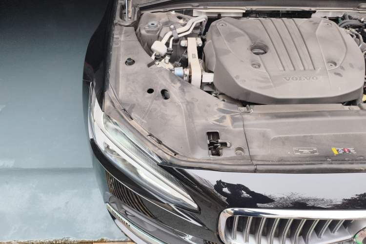 Used Volvo S90 2021 B5 Zhiyuan Luxury Edition Engine Bay Right