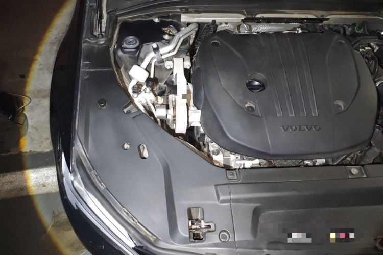 Used Volvo S90 2021 B5 Zhiyuan Luxury Edition Engine Bay Right