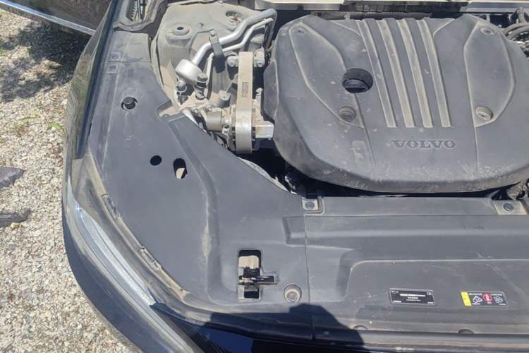 Used Volvo S90 2021 B5 Zhiyuan Luxury Edition Engine Bay Right