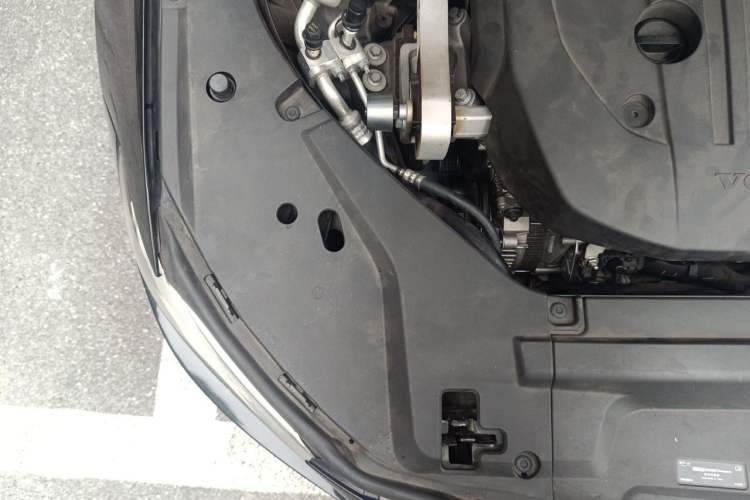 Used Volvo S90 2021 B5 Zhiyi Luxury Edition Engine Bay Right