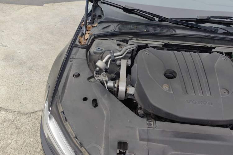 Used Volvo S90 2021 B5 Zhiyi Luxury Edition Engine Bay Right