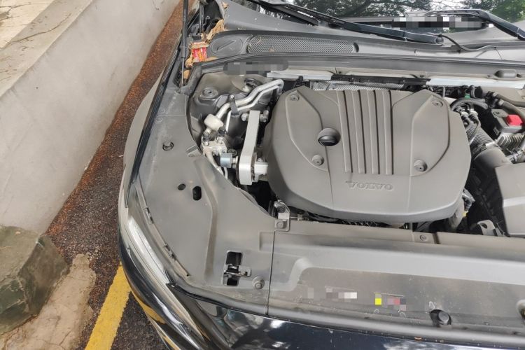 Used Volvo S90 2021 B5 Zhiyi Luxury Edition Engine Bay Right