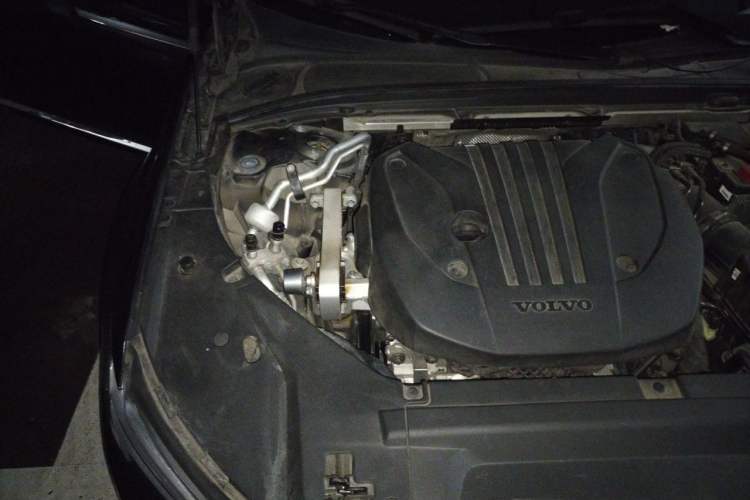 Used Volvo S90 2021 B5 Zhiyuan Luxury Edition Engine Bay Right