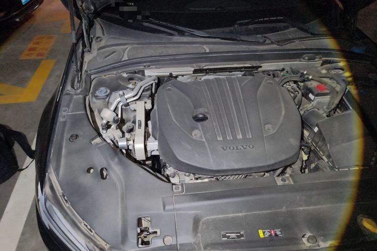 Used Volvo S90 2021 B5 Zhiyi Luxury Edition Engine Bay Right