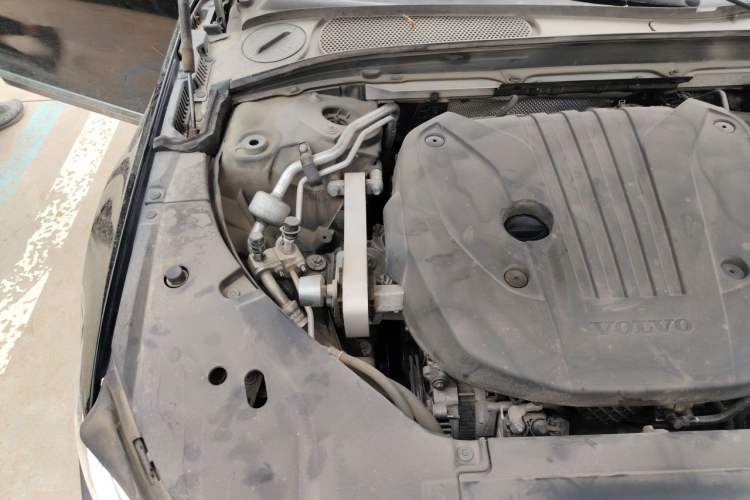 Used Volvo S90 2021 B5 Zhiyuan Luxury Edition Engine Bay Right