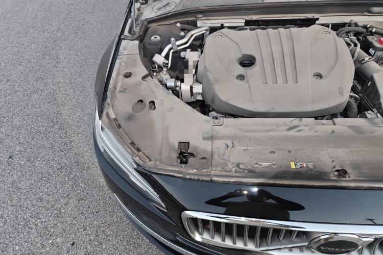 Used Volvo S90 2021 B5 Zhiyuan Luxury Edition Engine Bay Right