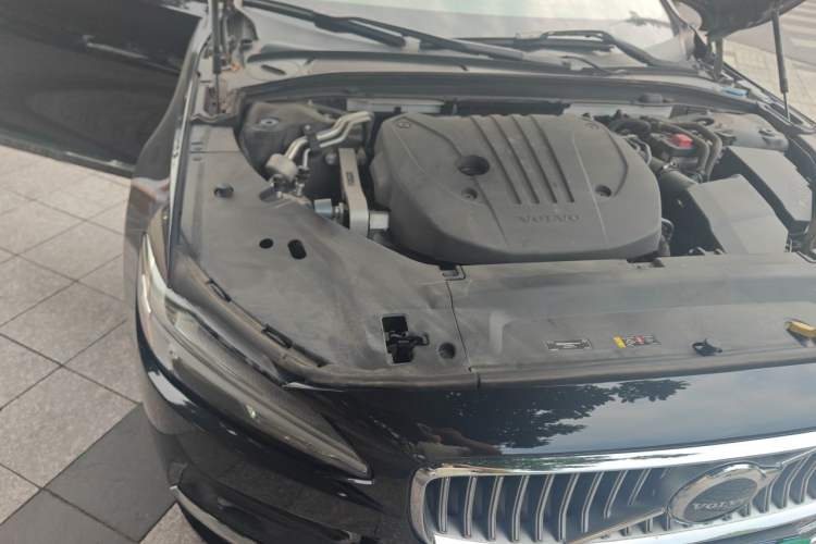 Used Volvo S90 2021 B5 Zhiyuan Luxury Edition Engine Bay Right