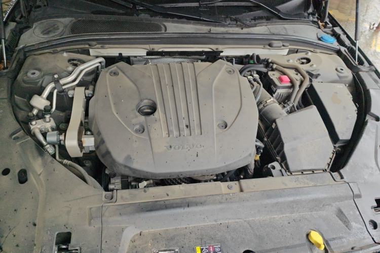 Used Volvo S90 2021 B5 Zhiyuan Luxury Edition Engine Bay