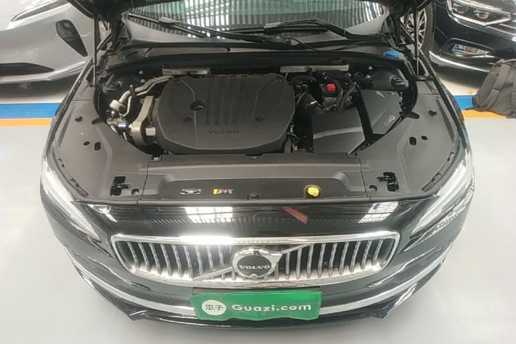 Used Volvo S90 2021 B5 Zhiyuan Luxury Edition Engine Bay