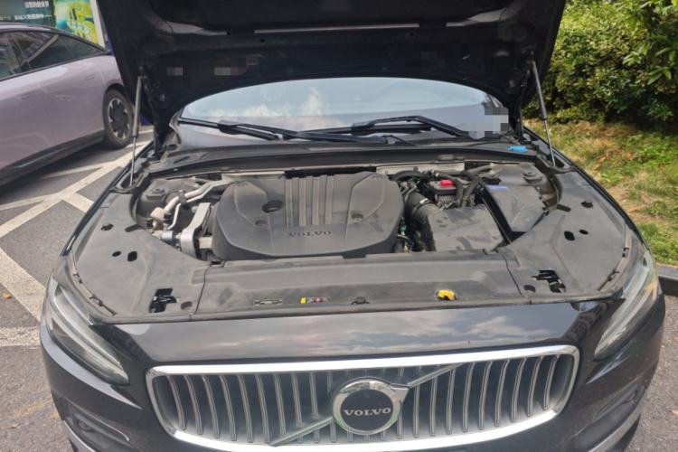 Used Volvo S90 2021 B5 Zhiyuan Luxury Edition Engine Bay