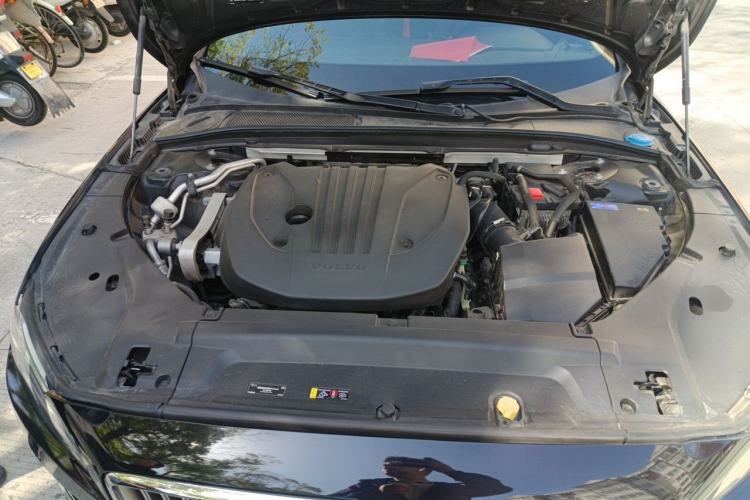 Used Volvo S90 2021 B5 Zhiyuan Luxury Edition Engine Bay