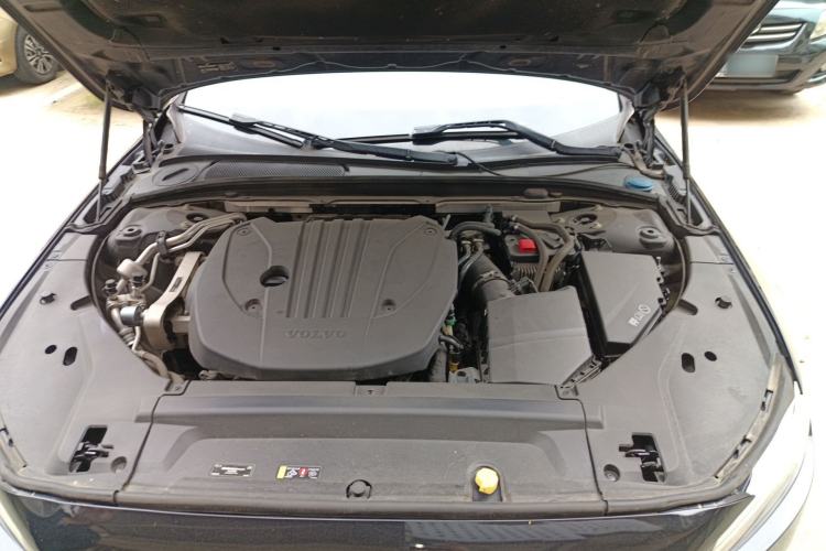 Used Volvo S90 2021 B5 Zhiyi Luxury Edition Engine Bay