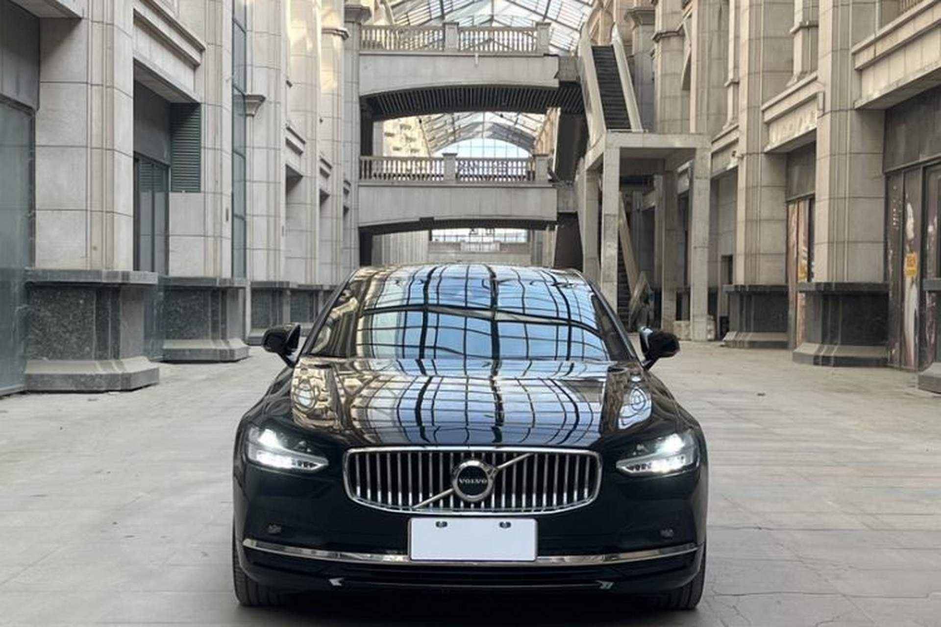 Used Volvo S90 2021 B5 Zhiyuan Luxury Edition Exterior 1