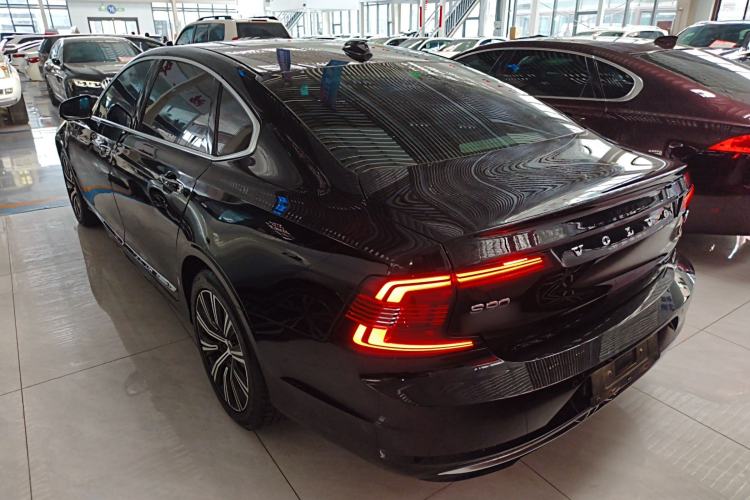Used Volvo S90 2021 B5 Zhiyi Luxury Edition Exterior 2