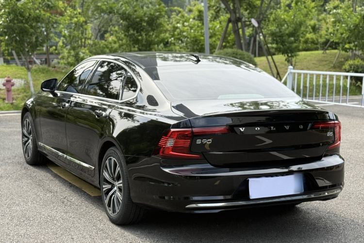 Used Volvo S90 2021 B5 Zhiyi Luxury Edition Exterior 3