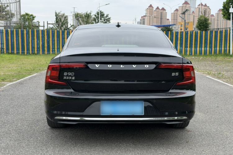 Used Volvo S90 2021 B5 Zhiyi Luxury Edition Exterior 3