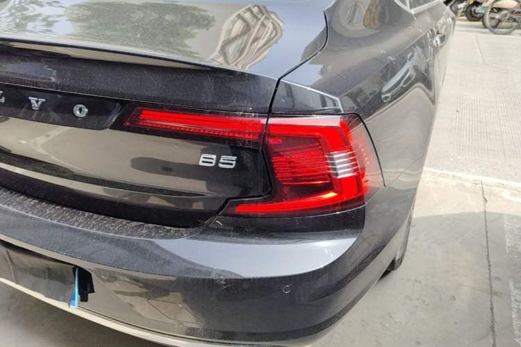 Used Volvo S90 2021 B5 Zhiyi Luxury Edition Exterior 3