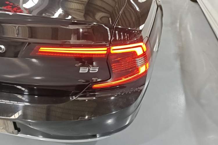 Used Volvo S90 2021 B5 Zhiyi Luxury Edition Exterior 3
