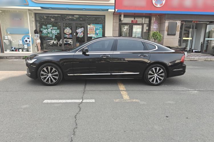 Used Volvo S90 2021 B5 Zhiyi Luxury Edition Exterior 3