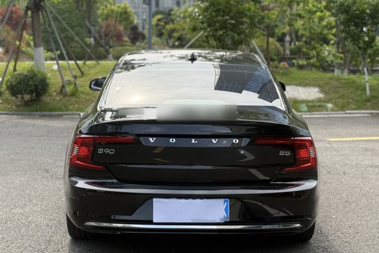 Used Volvo S90 2021 B5 Zhiyi Luxury Edition Exterior 4