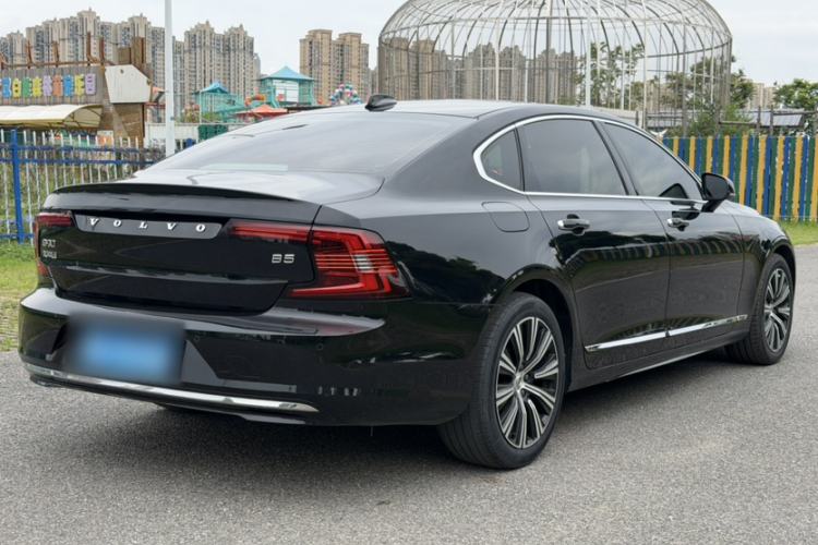 Used Volvo S90 2021 B5 Zhiyi Luxury Edition Exterior 4