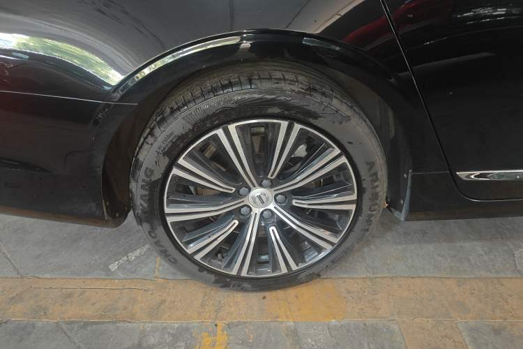 Used Volvo S90 2021 B5 Zhiyuan Luxury Edition Exterior 4