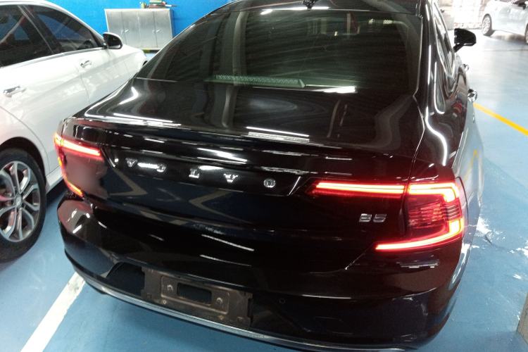Used Volvo S90 2021 B5 Zhiyuan Luxury Edition Exterior 4