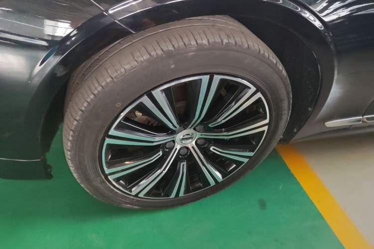 Used Volvo S90 2021 B5 Zhiyi Luxury Edition Exterior 4