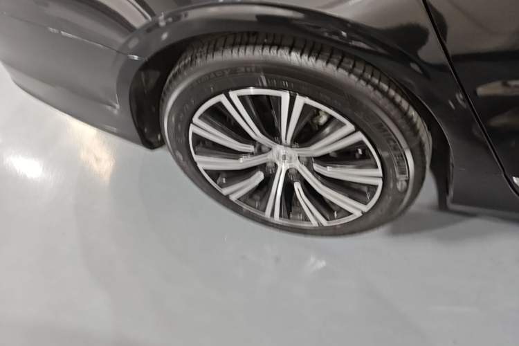 Used Volvo S90 2021 B5 Zhiyi Luxury Edition Exterior 5