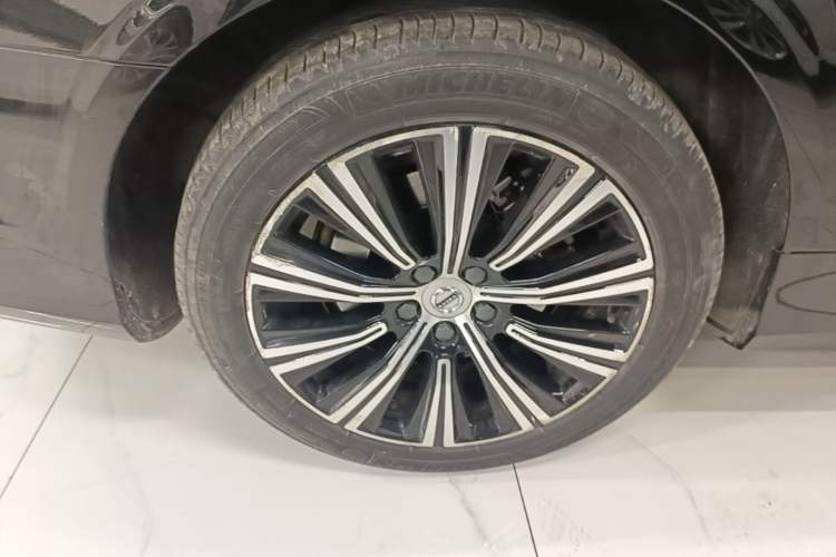 Used Volvo S90 2021 B5 Zhiyuan Luxury Edition Exterior 5