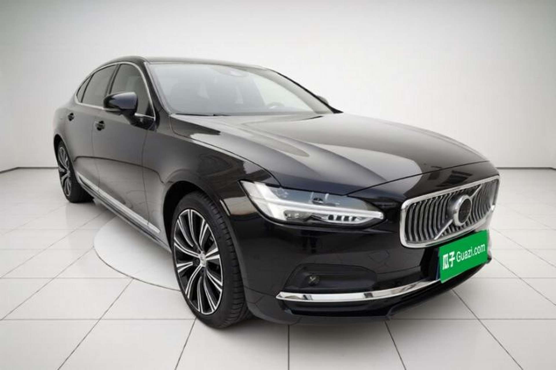 Used Volvo S90 2021 B5 Luxury Smart Edition Exterior 5